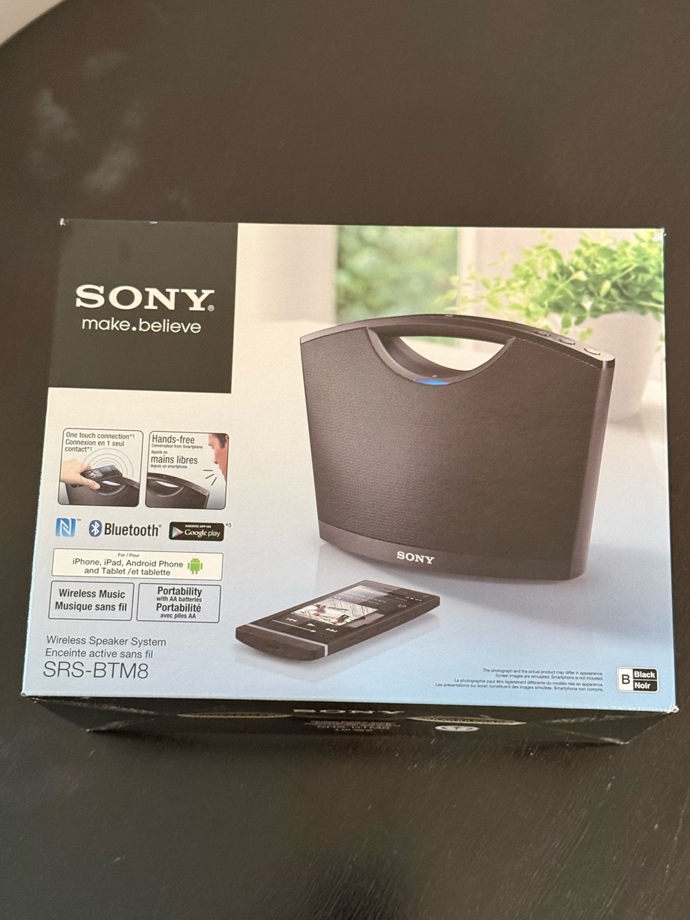 Sony Black Wireless Speaker System. Powered by AC Adapter or 4 AA Batteries. NWT